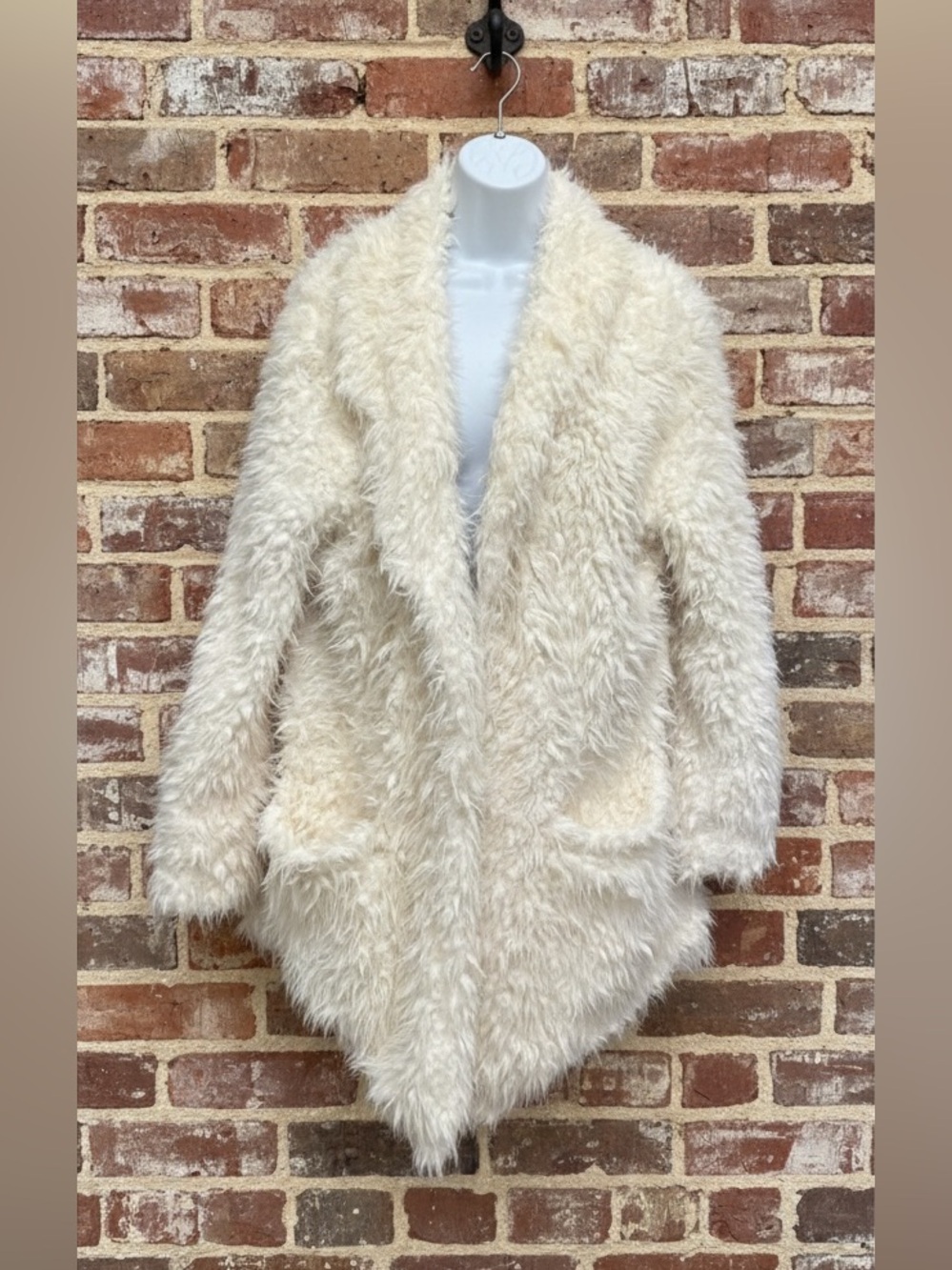 Aerie Shaggy Faux Fur Open Front Teddy Coat Cardigan Cream Size S